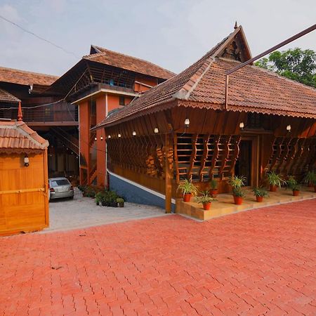 Jk Lodge Kottayam Luaran gambar
